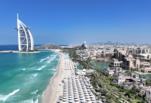 العمل في دبي والسكن في عجمان
