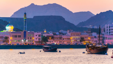 مغادرة العامل المصري سلطنة عمان نهائيًا وترك أسرته
