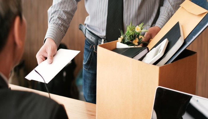 الشركة تطالبك بتكاليف التدريب بعد الاستقالة.. متى تتحملها في السعودية؟ 2 الأسباب التي تجعل الشركة تطالبك بتكاليف التدريب بعد الاستقالة في السعودية