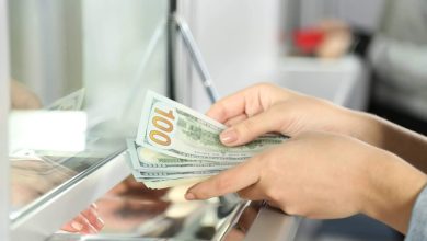 التحويلات للأهل تستهلك راتبك.. كيف يضع المغترب ميزانية للمساعدة والطوارئ؟ 8 تنظيم تحويلات المغتربين للأهل