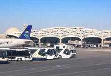 عودة حركة الطيران في مطار الملك خالد بالرياض بعد الاعتداءين الأخيرين.. آخر المستجدات 3 car