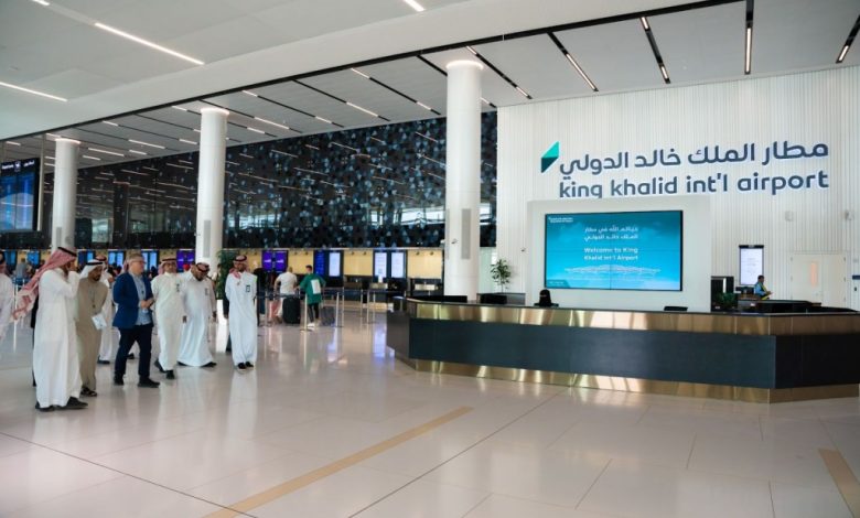 متى تعود الرحلات الجوية في مطار الملك خالد بالرياض؟