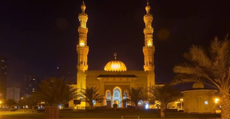 مواعيد الصلاة في الشارقة اليوم