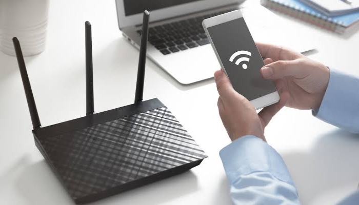 إنترنت بيتي في عُمان للأسرة المصرية المقيمة