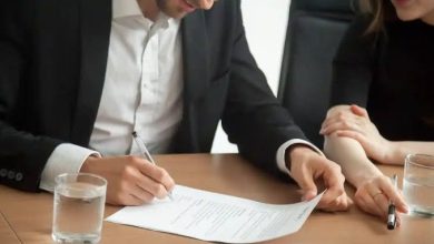 إنهاء عقد العمل في سلطنة عمان 2026