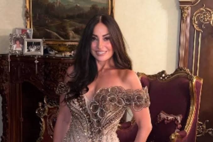نرمين الفقي ترقص على أغاني أحمد سعد في زفاف ابنة شيرين عادل.. قائمة النجوم الحاضرين 1 نرمين الفقي في زفاف ابنة شيرين عادل
