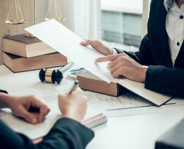 إلغاء إقامة العمل في الإمارات قبل استلام المستحقات