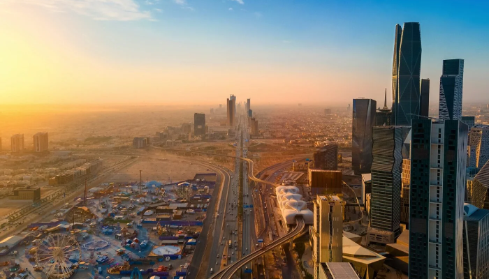 الطلب تحت الإجراء في الزيارة العائلية السعودية