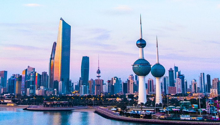 دفع رسوم الزيارة التجارية إلى الكويت 2026