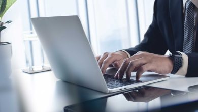 تصريح العمل في البحرين.. خدمة جديدة للاستعلام عن صلاحيته عبر تطبيق «MyGov» 8 تصريح العمل في البحرين
