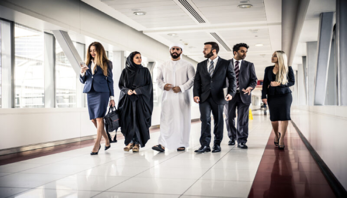 تغيير جهة العمل في الإمارات 2026