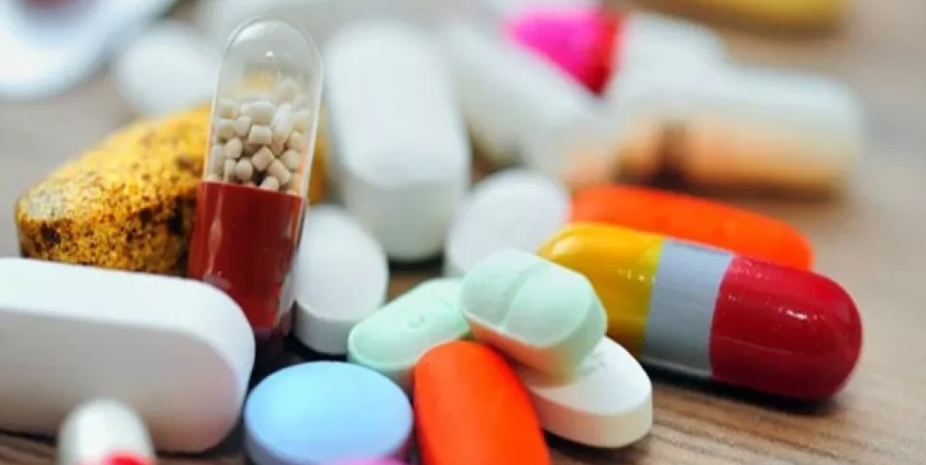 إعفاء الأغذية والأدوية من الجمارك في العراق.. تفاصيل القرار وتأثيره على الأسعار 2 أدوية