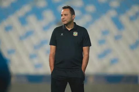 مؤمن سليمان مع الكرمة وحصاد عشر جولات وتفاصيل طرده أمام القوة الجوية 1 مؤمن سليمان 2